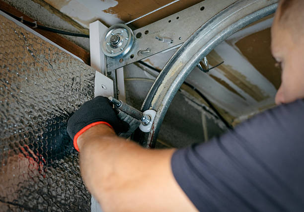 Affordable Garage Door Panel Replacement solutions in Lauderdale Lakes, FL